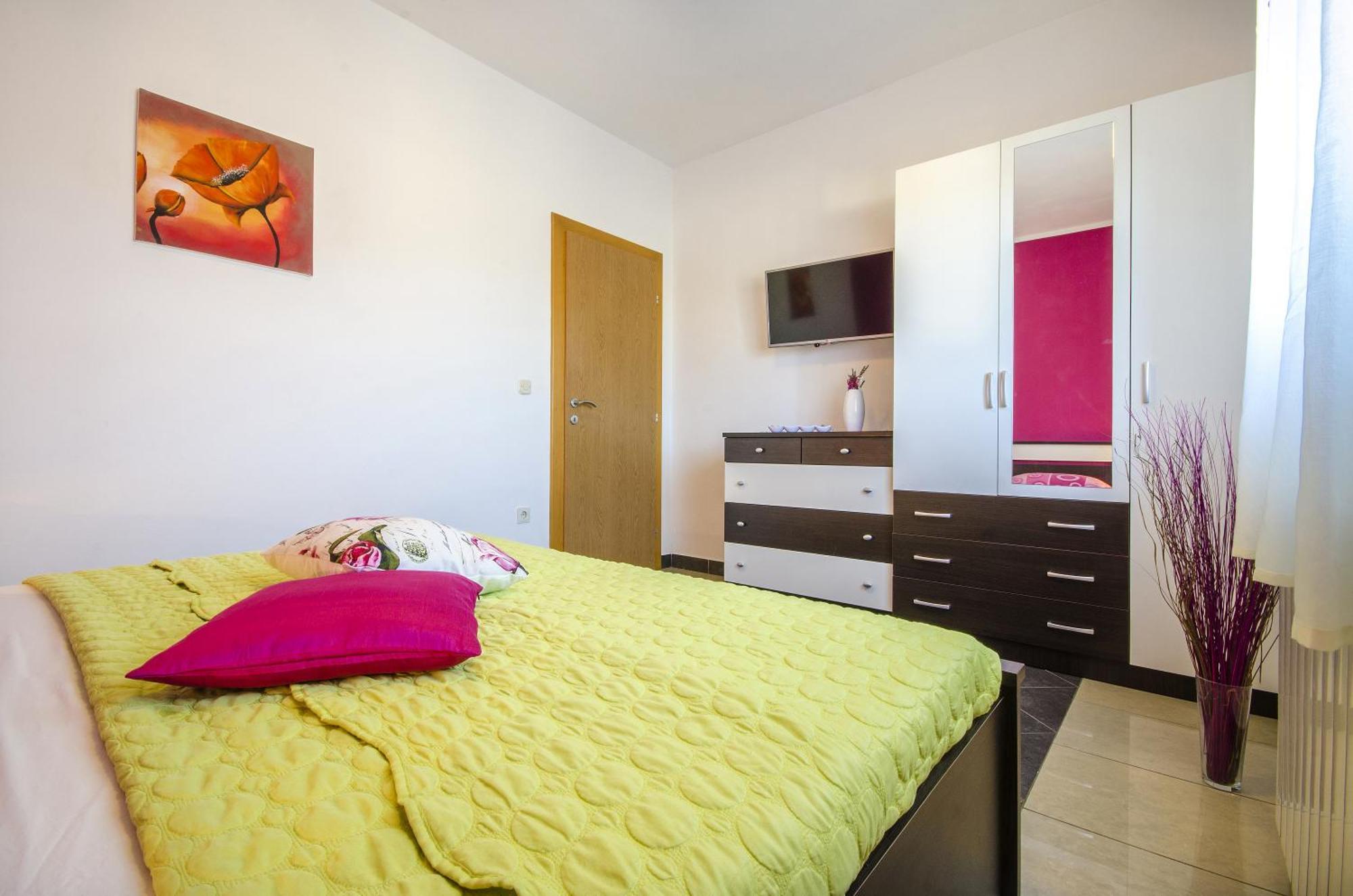 Apartment&Room Marlen Rovinjsko Selo Kamer foto
