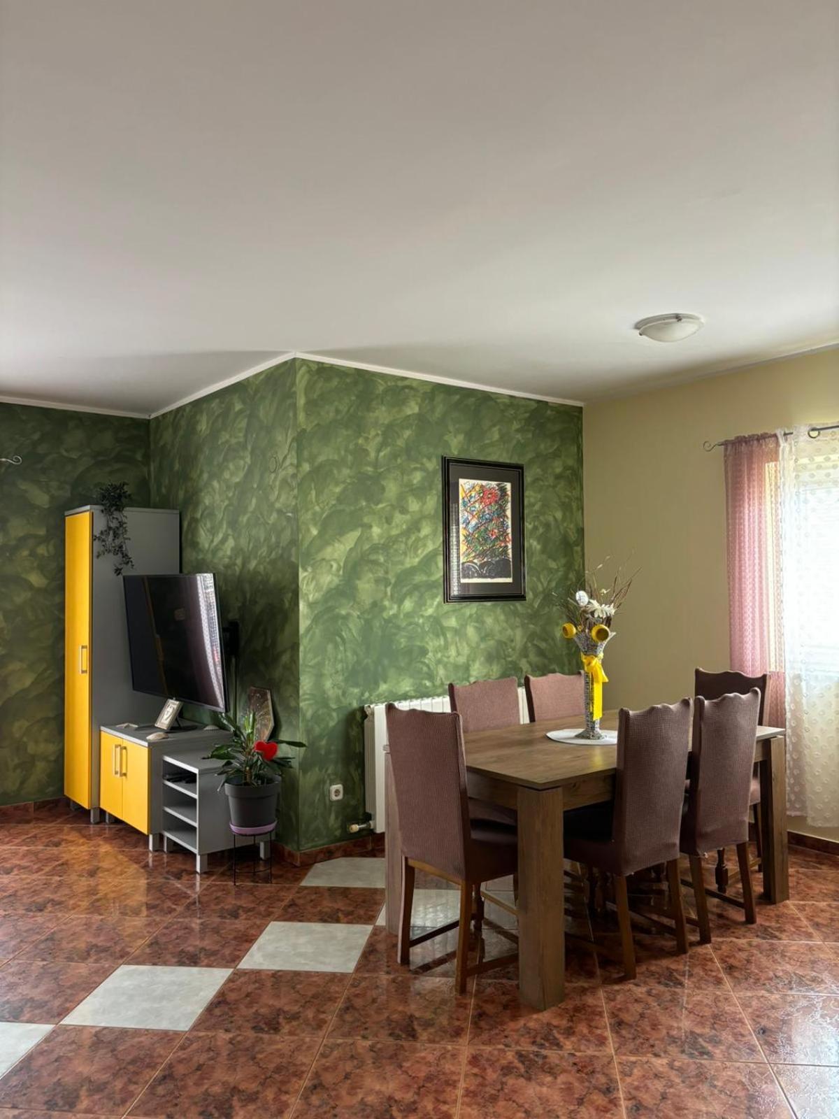 Apartment&Room Marlen Rovinjsko Selo Buitenkant foto
